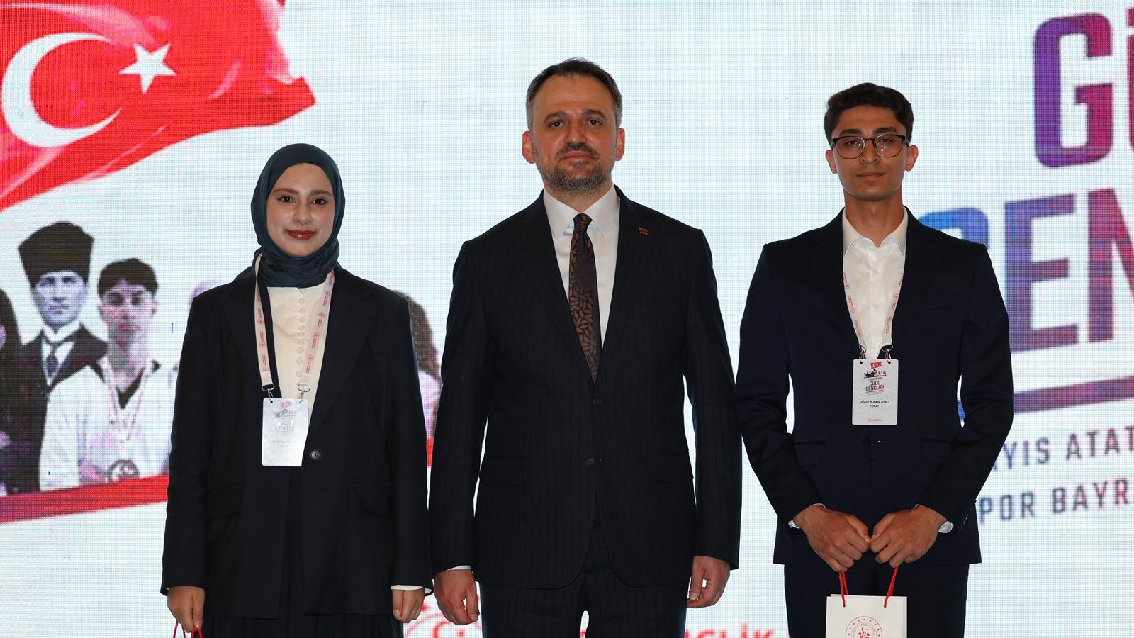 Bakanlığımızın Zirvesiyle Gençliğin Geleceğini Konuştuk: Temsilci Genç 2026 Günlüğü
